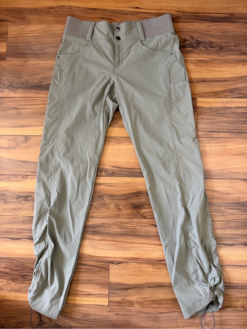 Title Nine Clamber Women’s Light Green Outdoor Pants